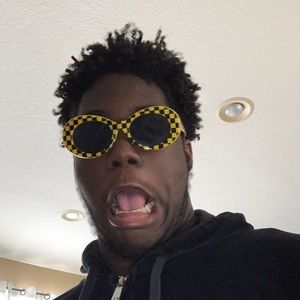 Meet your Posher, Jahi